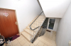DIETZ: Provisionsfreie, vermietete 3-Zimmer-Erdgeschosswohnung mit Balkon - Treppenhaus