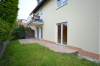DIETZ: 3 Zimmer Terrassenwohnung mit Grünfläche in ruhiger Dieburger Wohnlage an einem Wendehammer! - Terrasse mit Grünfläche