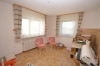 DIETZ: Einfamilienhaus mit Traumgarten in bester Wohnlage von Babenhausen-OT - Schlafzimmer 2 oder Küche 2