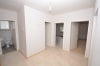 DIETZ: Renovierte, große 3-Zimmer-Wohnung mit Balkon in zentraler Lage von Schaafheim Mosbach! - Diele