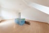 DIETZ: Frisch renovierte 3 Zi. Wohnung mit Balkon in Lützenkirchen! Besichtigung am Sa. 21.03.2020 möglich! - Wohnbereich