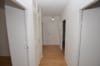 DIETZ: Modernisierte 3-Zimmer-Wohnung im 1. Obergeschoss - Frankfurt - GALLUS - Diele