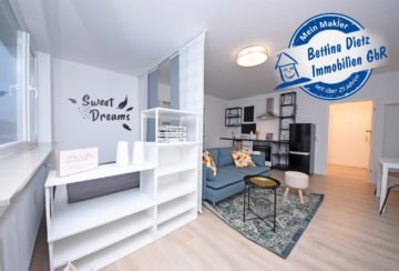 DIETZ: Modernisierte, möblierte 1-Zimmer-Wohnung im 4. Obergeschoss in Bad-König! Einbauküche, Kellerraum, Balkon, 64732 Bad König, Etagenwohnung