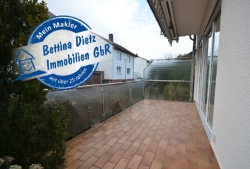 DIETZ: 3-Zimmer-Erdgeschosswohnung mit Terrasse im gepflegten Mehrfamilienhaus!, 64850 Schaafheim, Terrassenwohnung