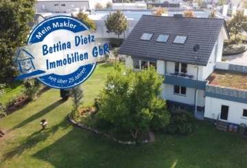 DIETZ: Herrliche 2,5 Zimmer-Terrassenwohnung mit Garten und Garage, 64832 Babenhausen, Terrassenwohnung