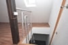 DIETZ: 2-Zimmer-Wohnung mit Einbauküche in zentraler Lage von Babenhausen! - Treppenaufgang Spitzboden