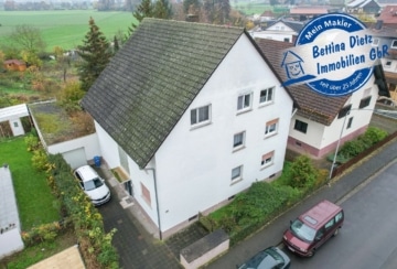 DIETZ: 3 Familienhaus mit 1 Zimmerwohnraum im KG + Garten und 2 Garagen in Babenhausen!, 64832 Babenhausen, Mehrfamilienhaus zum Kauf