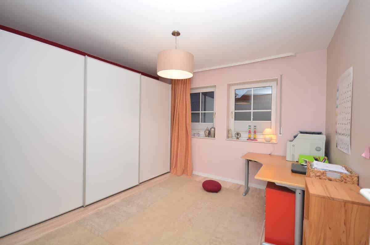 Gäste- oder Arbeitszimmer