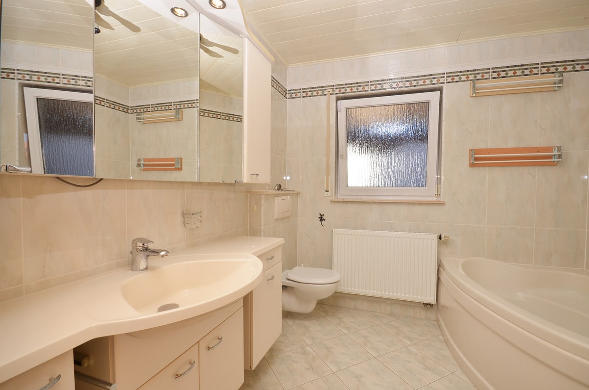 Tageslichtbad Wanne+Dusche