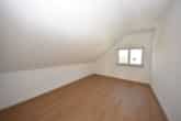 Schlafzimmer 3 von 3 - DIETZ: HAUS PAULA! Penthauscharakter mit 50qm Dachterrasse ! Wärmepumpe, Tiefgarage, opt Einbauküche