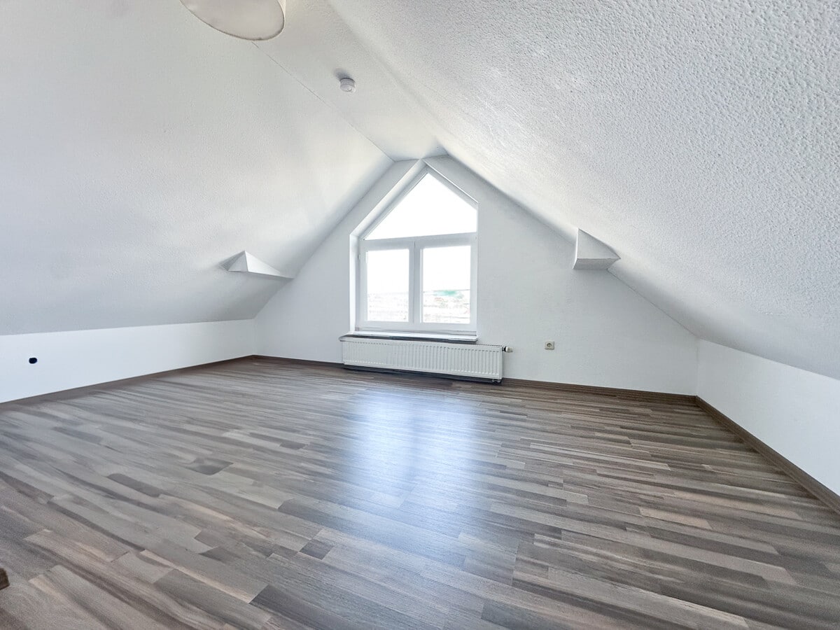 Schlafzimmer 3 von 3