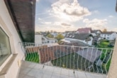DIETZ: Große Maisonette-Eigentumswohnung mit gepflegtem Garten in Babenhausen - Sickenhofen! - Balkon DG
