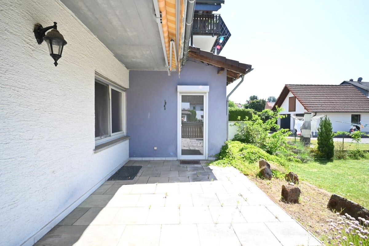 Terrasse mit Markise