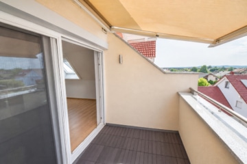 DIETZ: 10200,- Jahresnettomieteinnahme Eigentumswohnung mit guter Ausstattung – Nahe Mainparksee! - Balkon (694653)