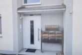 Eingangsbereich - DIETZ: 10200,- Jahresnettomieteinnahme Eigentumswohnung mit guter Ausstattung – Nahe Mainparksee!