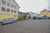 Parkplätze - DIETZ: Ladengeschäft – Verkaufsfläche im Erdgeschoss von 197,50m² zentral gelegen in Sailauf