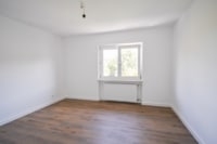 Schlafzimmer 1 von 2
