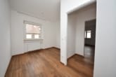 DIETZ: 4-5 Zimmer-Wohnung im ersten Obergeschoss in ruhiger Randlage von Babenhausen! - Schlafzimmer 2