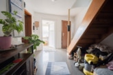 Diele EG - DIETZ: Einfamilienhaus mit Innenhof, kleinem Nebengebäude und Garage in Schaafheim – Radheim.