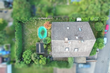 2 Familienhaus mit Garten, Pool, Keller und Garage – DG vermietet – in Reinheim! - Draufsicht (642140)