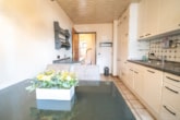 Küche EG - 2 Familienhaus mit Garten, Pool, Keller und Garage – DG vermietet – in Reinheim!