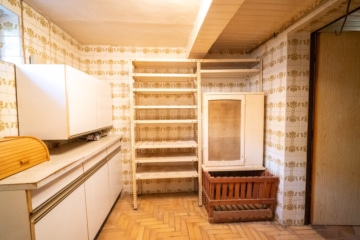 2 Familienhaus mit Garten, Pool, Keller und Garage – DG vermietet – in Reinheim! - Kellerraum KG (642176)