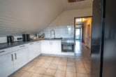 Küche DG - 2 Familienhaus mit Garten, Pool, Keller und Garage – DG vermietet – in Reinheim!