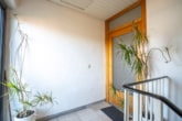 Treppenhaus DG - 2 Familienhaus mit Garten, Pool, Keller und Garage – DG vermietet – in Reinheim!