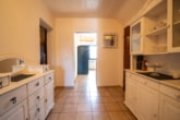 Flur DG - 2 Familienhaus mit Garten, Pool, Keller und Garage – DG vermietet – in Reinheim!