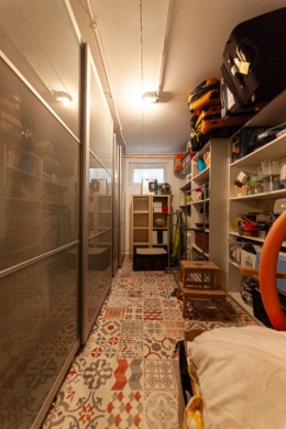 Großzügige Immobilie mit 2 Wohnungen – Erweiterungspotenzial – PV-Anlage ruhige Lage von Großostheim - Abstellkeller KG (642236)