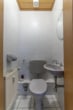 Gäste-WC OG - Großzügige Immobilie mit 2 Wohnungen – Erweiterungspotenzial – PV-Anlage ruhige Lage von Großostheim