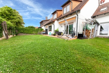 Großzügige Immobilie mit 2 Wohnungen – Erweiterungspotenzial – PV-Anlage ruhige Lage von Großostheim - Garten und Terrasse (642197)