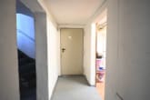 Flur KG - Vermietetes 2 Familienhaus mit Garage, Garten und Terrasse in ruhiger Wohnlage von Messel!