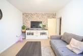 Wohnbereich EG - Vermietetes 2 Familienhaus mit Garage, Garten und Terrasse in ruhiger Wohnlage von Messel!