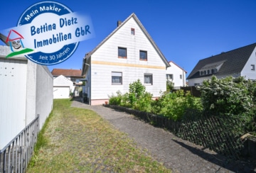 Vermietetes 2 Familienhaus mit Garage, Garten und Terrasse in ruhiger Wohnlage von Messel!, 64409 Messel, Zweifamilienhaus