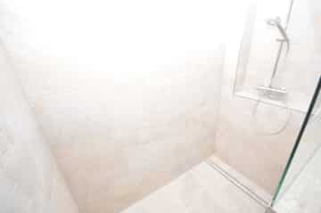 DIETZ: NEUBAU 3-Zimmer-Wohnung und Büro nur für Selbstständige! Wohnen und Arbeiten! - Dusche (660304)