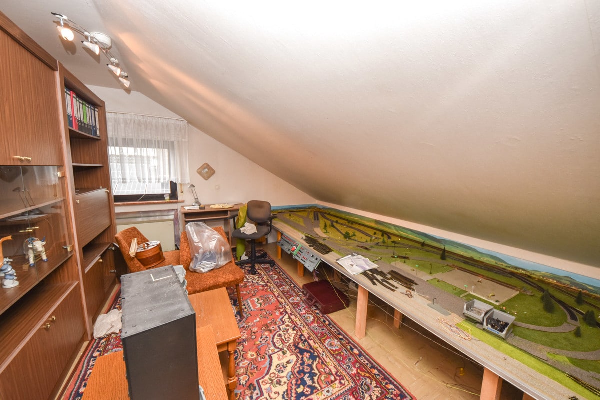 Schlafzimmer 2 von 2 DG