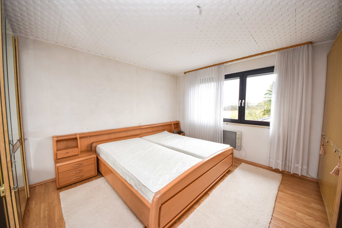 Schlafzimmer 1 von 3 EG