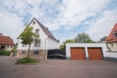 DIETZ: Gepflegtes Einfamilienhaus mit großem Garten, Doppelgarage und Nebengebäude in Münster! - Außenansicht
