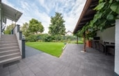 DIETZ: Gepflegtes Einfamilienhaus mit großem Garten, Doppelgarage und Nebengebäude in Münster! - Großes Grundstück