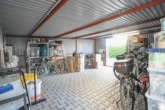 Garage - DIETZ: Moderne Dachgeschosswohnung in zentraler Lage von Groß-Zimmern!