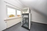 Klimatisierter Serverschrank - DIETZ: Bürohaus mit über 290m² Fläche im Gewerbegebiet zu vermieten! 40m² Dachterrasse!
