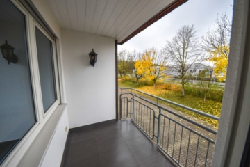 DIETZ: Bürohaus mit über 290m² Fläche im Gewerbegebiet zu vermieten! 40m² Dachterrasse! - Balkon (650740)