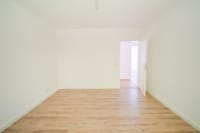 Schlafzimmer 1 von 3