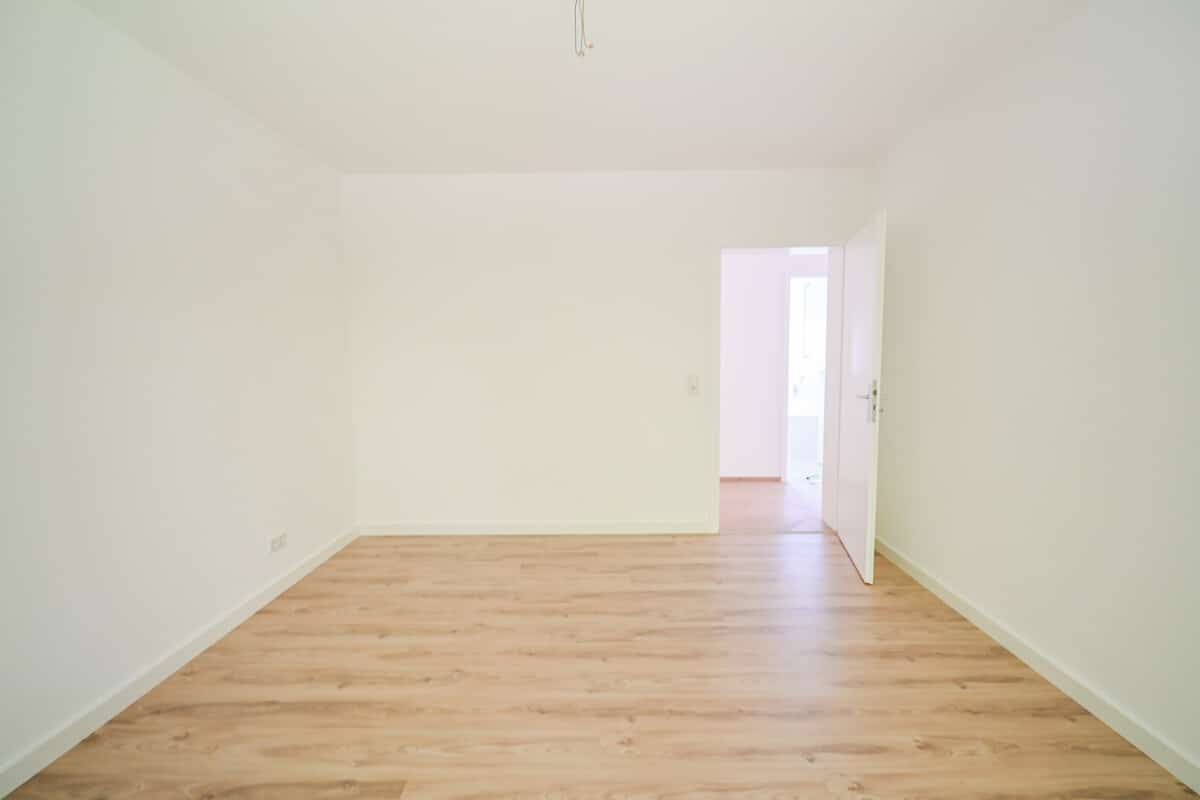 Schlafzimmer 1 von 3