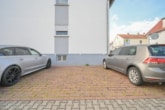 Stellplatz Nr.5 - DIETZ: Gepflegte Obergeschosswohnung mit Balkon und Stellplatz in Babenhausen – Hergershausen.