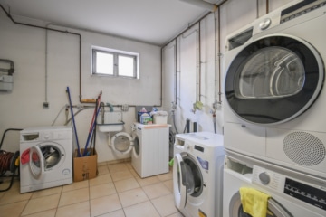 DIETZ: Gepflegte Obergeschosswohnung mit Balkon und Stellplatz in Babenhausen – Hergershausen. - gemeinschaftlicher Waschraum KG (691819)