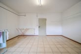 gemeinschaftlicher Trockenraum KG - DIETZ: Gepflegte Obergeschosswohnung mit Balkon und Stellplatz in Babenhausen – Hergershausen.