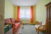Bürozimmer / Schlafzimmer - DIETZ: Gepflegte Obergeschosswohnung mit Balkon und Stellplatz in Babenhausen – Hergershausen.