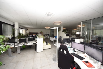 DIETZ: PROVISIONSFREI Modernisierte Büroetage mit 300m² Bürofläche zur Vermietung! Viele Parkplätze! - Weitere offene Bürofläche (643127)